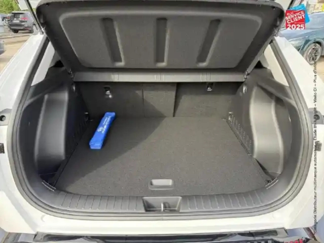 Hyundai Kona electric 48kwh - 156ch creative — photo 14