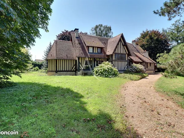 Maison 6 pièces 165 m²