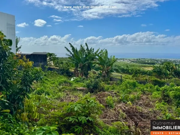 Terrain constructible 500m2 avec vue mer à Saint André