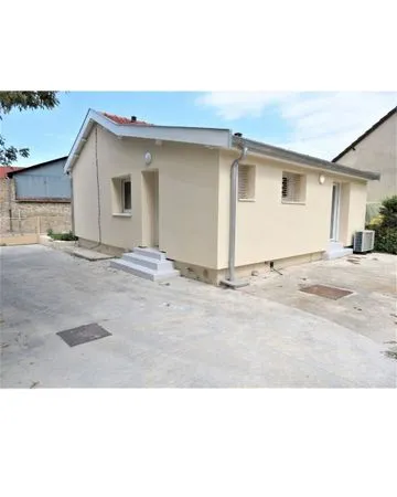Maison F3 en Location