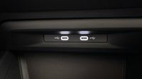 Volkswagen Golf 1.5 eTSI EVO2 116ch VW Edition DSG7 — photo 30