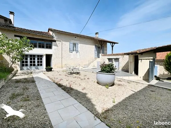 Maison 5 pièces 150 m²