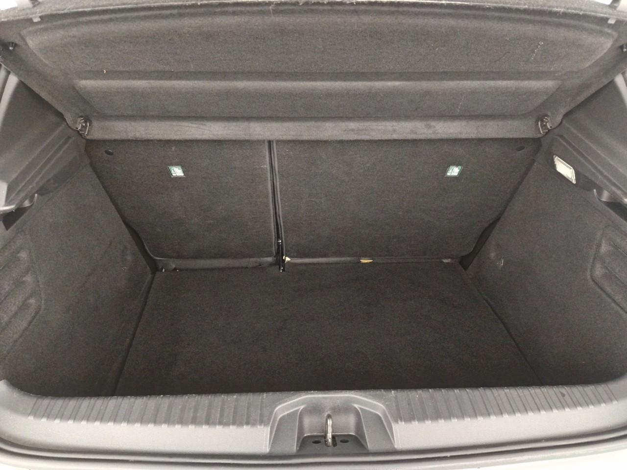 Renault Clio tce 100 gpl - 21n intens — photo 6