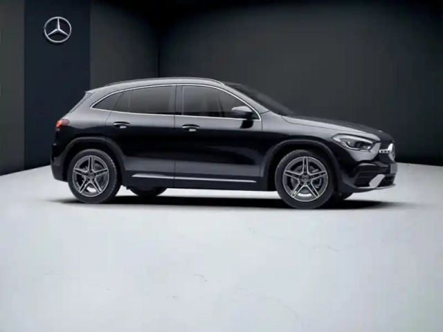 Mercedes Gla 220 d 4matic amg line — photo 16