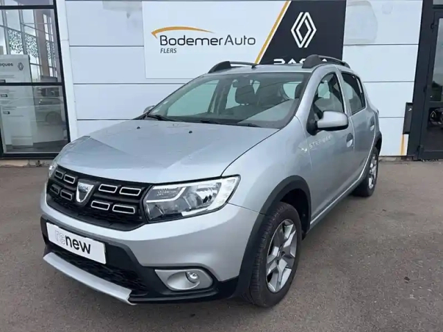 Dacia Sandero tce 90 — photo 1