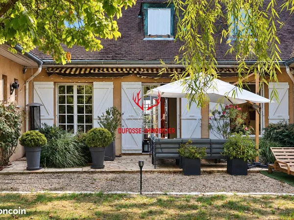 Propriété 10 pièces 300 m²