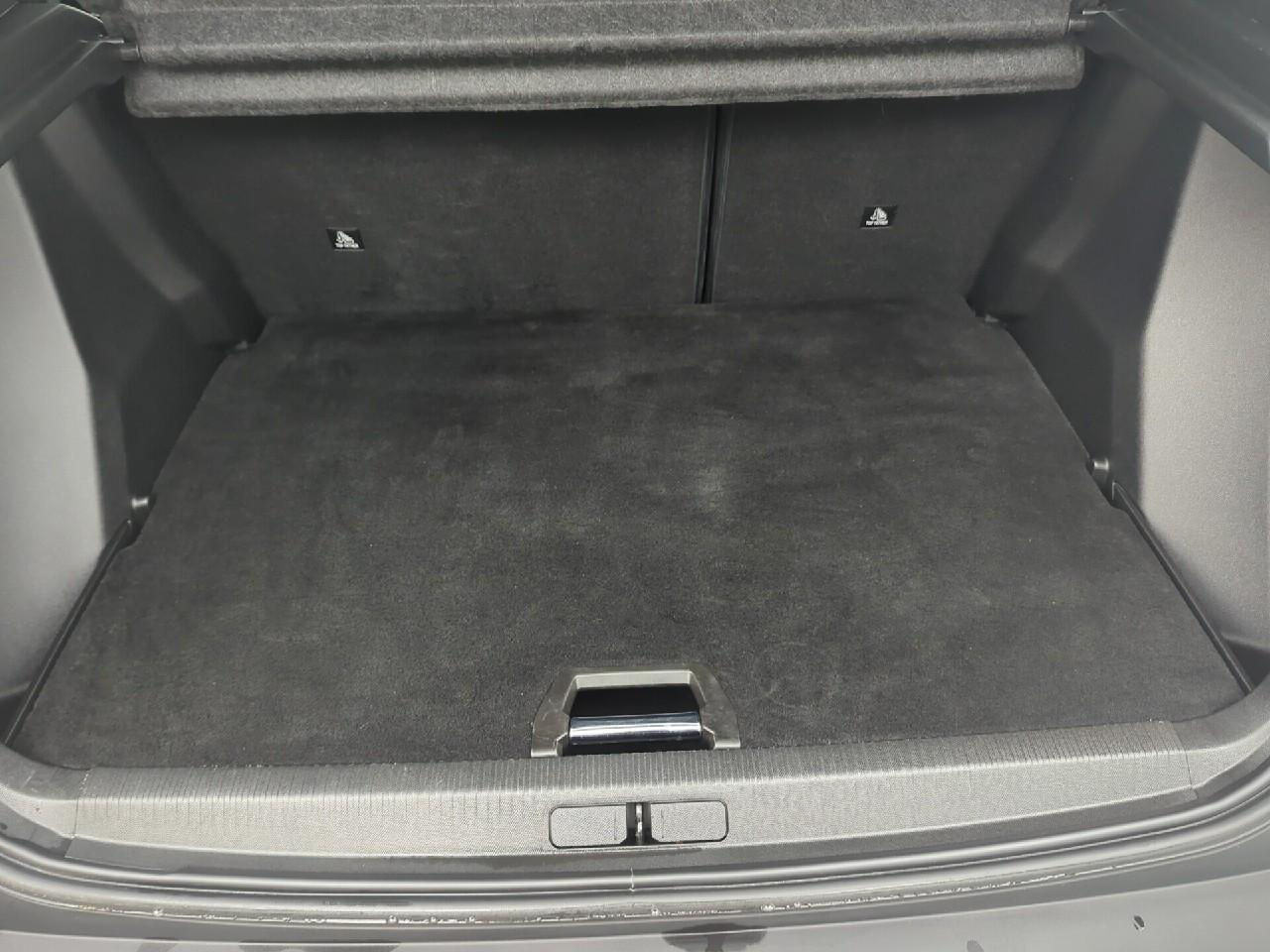 Peugeot 2008 puretech 130 s&s eat8 style — photo 6
