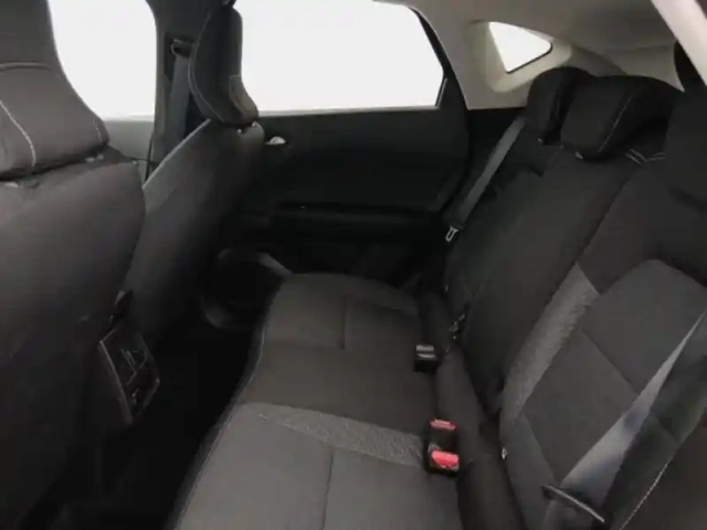 Renault Captur 1.0 tce 90ch evolution — photo 12