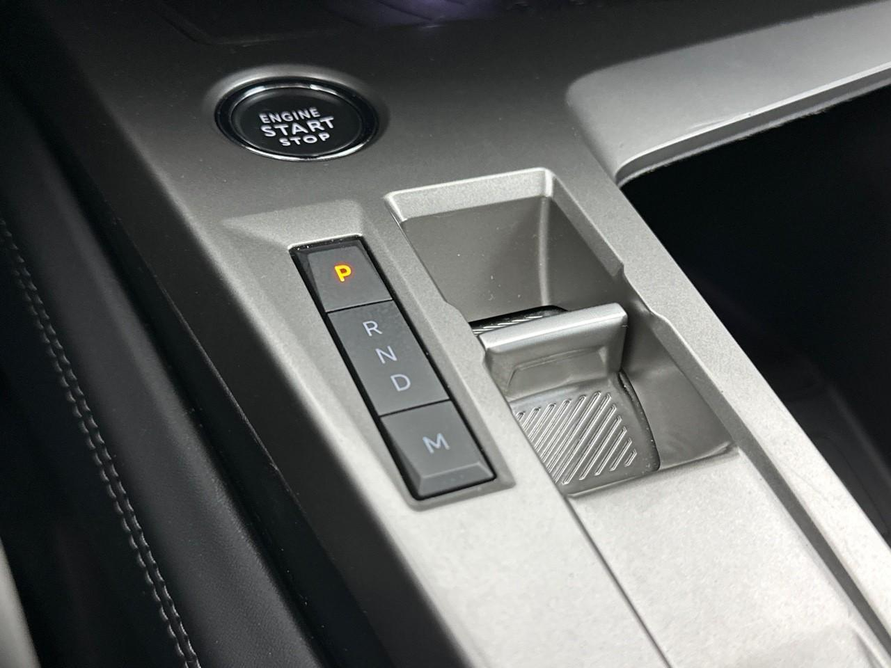 Peugeot 308 sw puretech 130ch s&s eat8 allure pack — photo 28