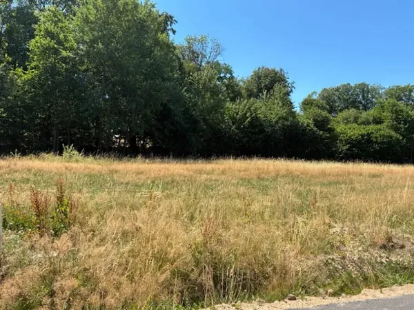 Terrain 791 m²