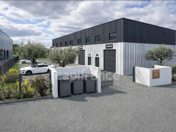 Local d'activité 2 pièces 130 m²