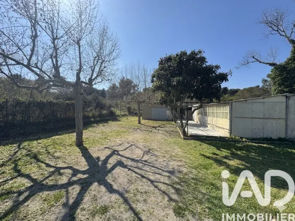 Terrain 631 m²