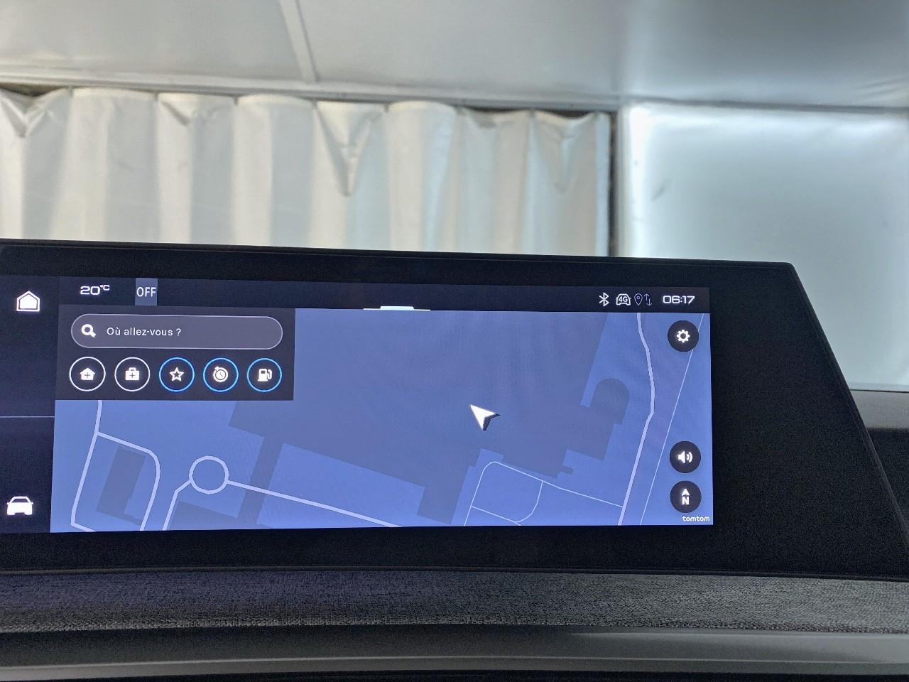 Peugeot 5008 hybrid 145 ch e-dcs6 allure — photo 14