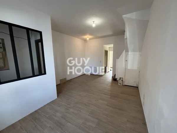 SAINT MAURICE - MAISON D'ENVIRON 70M² IDÉALE POUR UNE PREMIÈRE ACQUISITION OU PLACEMENT LOCATIF