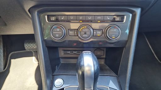 Volkswagen Tiguan 2.0 TDI 150 DSG7 - Carat Exclusive – 2018 – 145000 km – Diesel – Boîte Automatique — photo 18