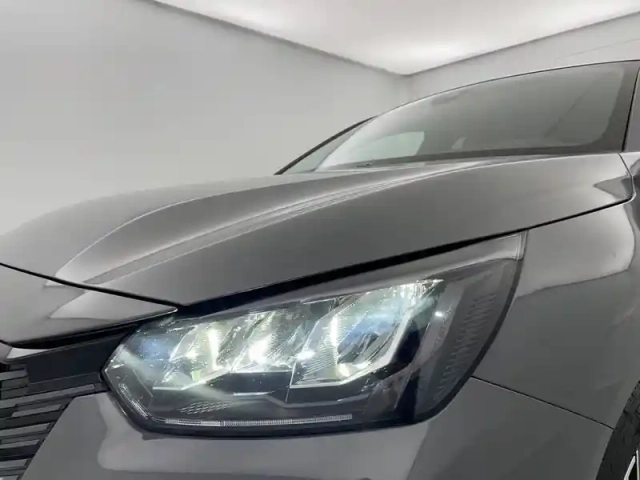 Peugeot 208 hybrid 100 e-dcs6 — photo 3