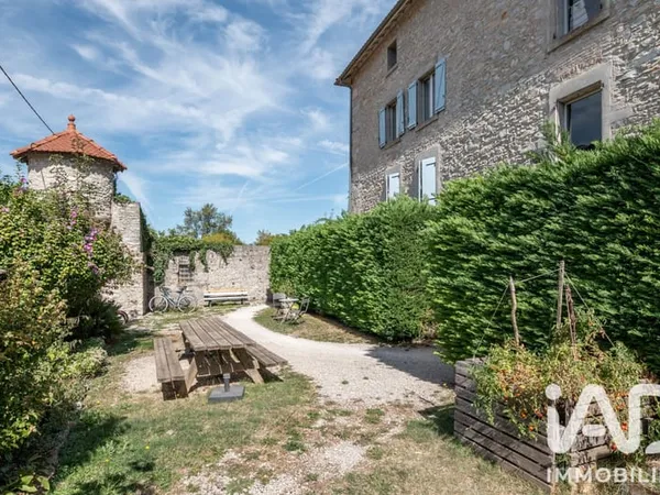 Appartement 2 pièces 66 m²