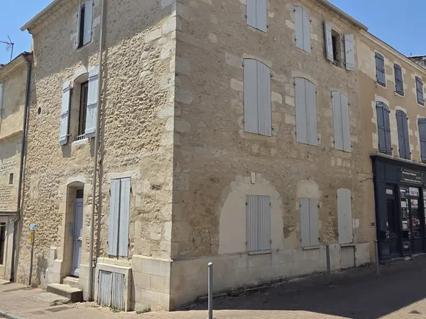 Immeuble de rapport 146 m²