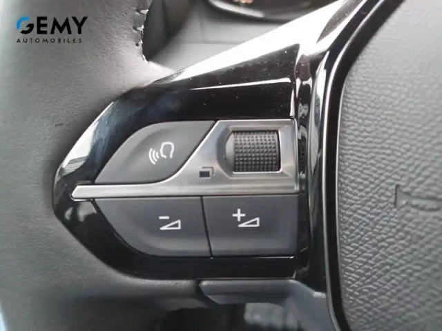 Peugeot 2008 100 s&amp;s bvm6 — photo 64