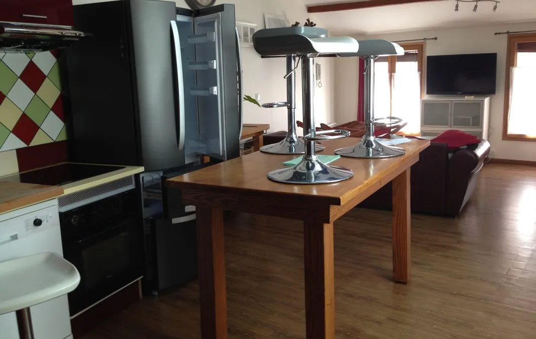 Photo 1