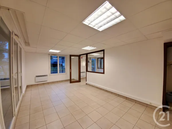 Local d'activité 50 m²