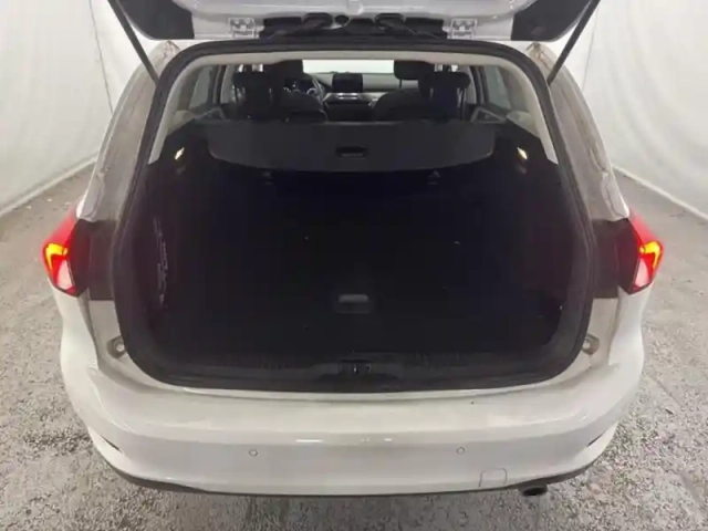 Ford Focus sw 1.0 ecoboost 125ch titanium — photo 7
