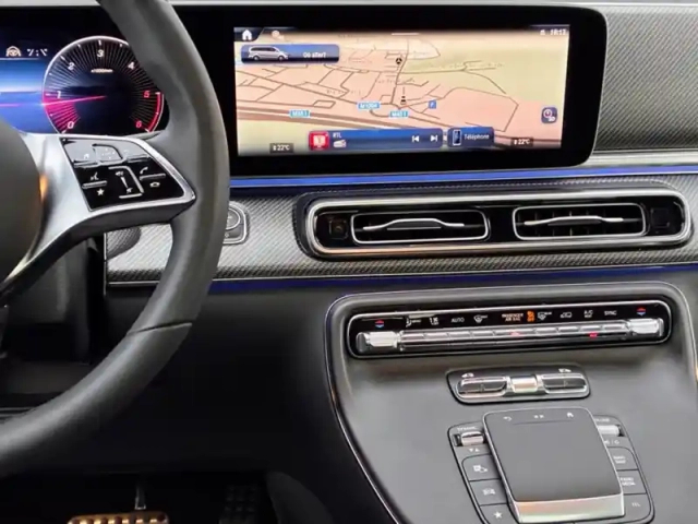 Mercedes Cla 300 d amg line long 8places — photo 48