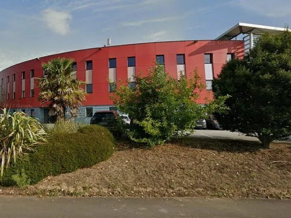 Bureaux 240 m²