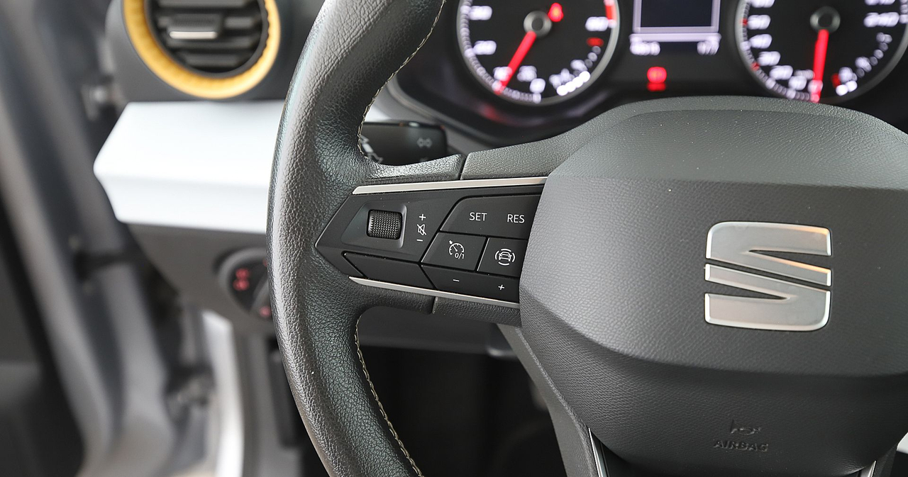 Seat Arona — photo 26