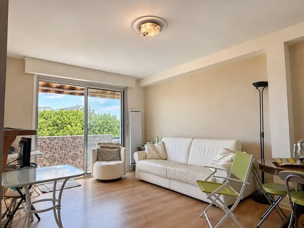Appartement Vente Royan 2p 54m² 243800€