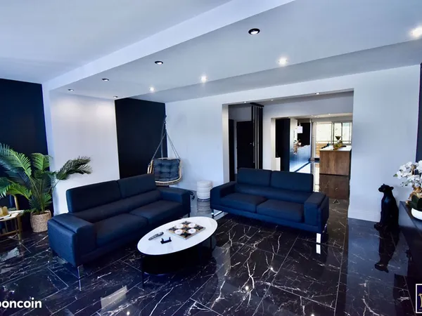 Appartement 4 pièces 124 m²