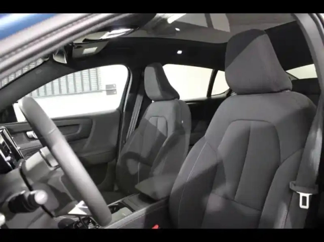 Volvo C40 recharge 238ch start — photo 29