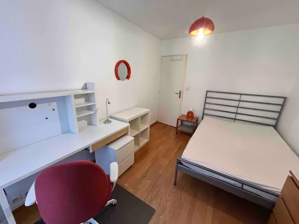 Loue appartement en colocation - 98m²