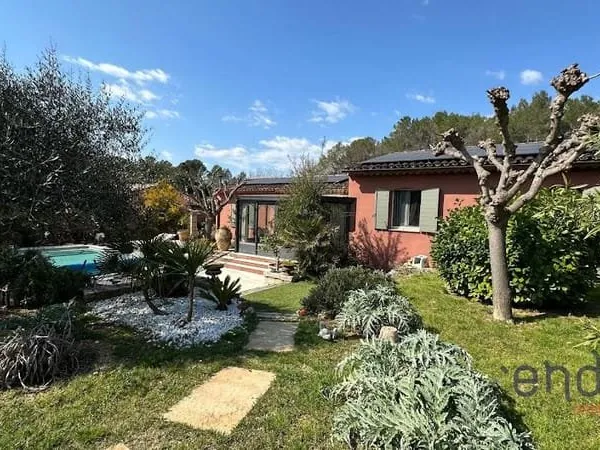 Maison 4 pièces 140 m²