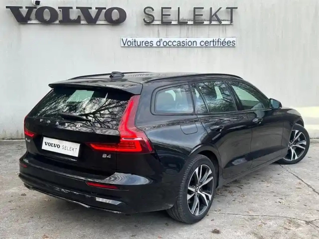 Volvo V60 b4 197 ch dct7 — photo 5