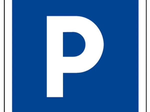 Grande Place de parking en location a Levallois