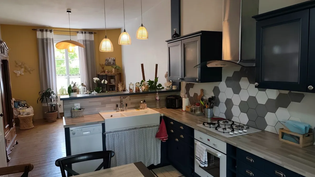 Photo 11