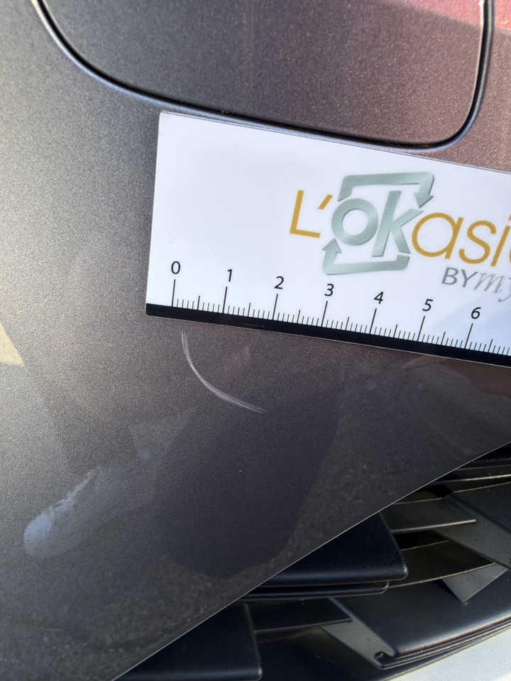 Renault Captur E-Tech Plug-in 160 — photo 33