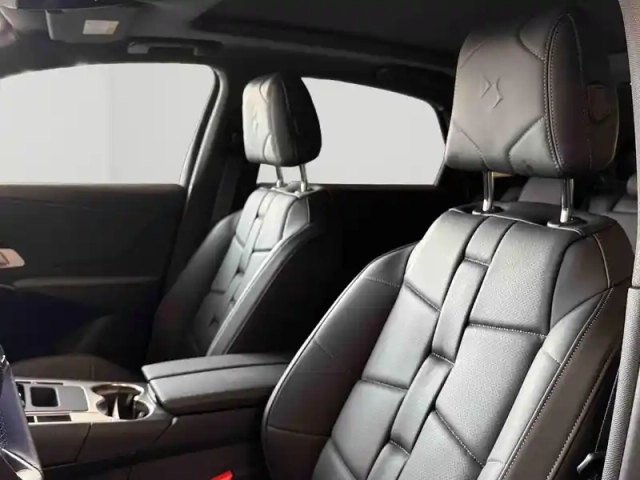 Ds Ds 7 1.6 plug-in hybrid 225ch etoile — photo 11