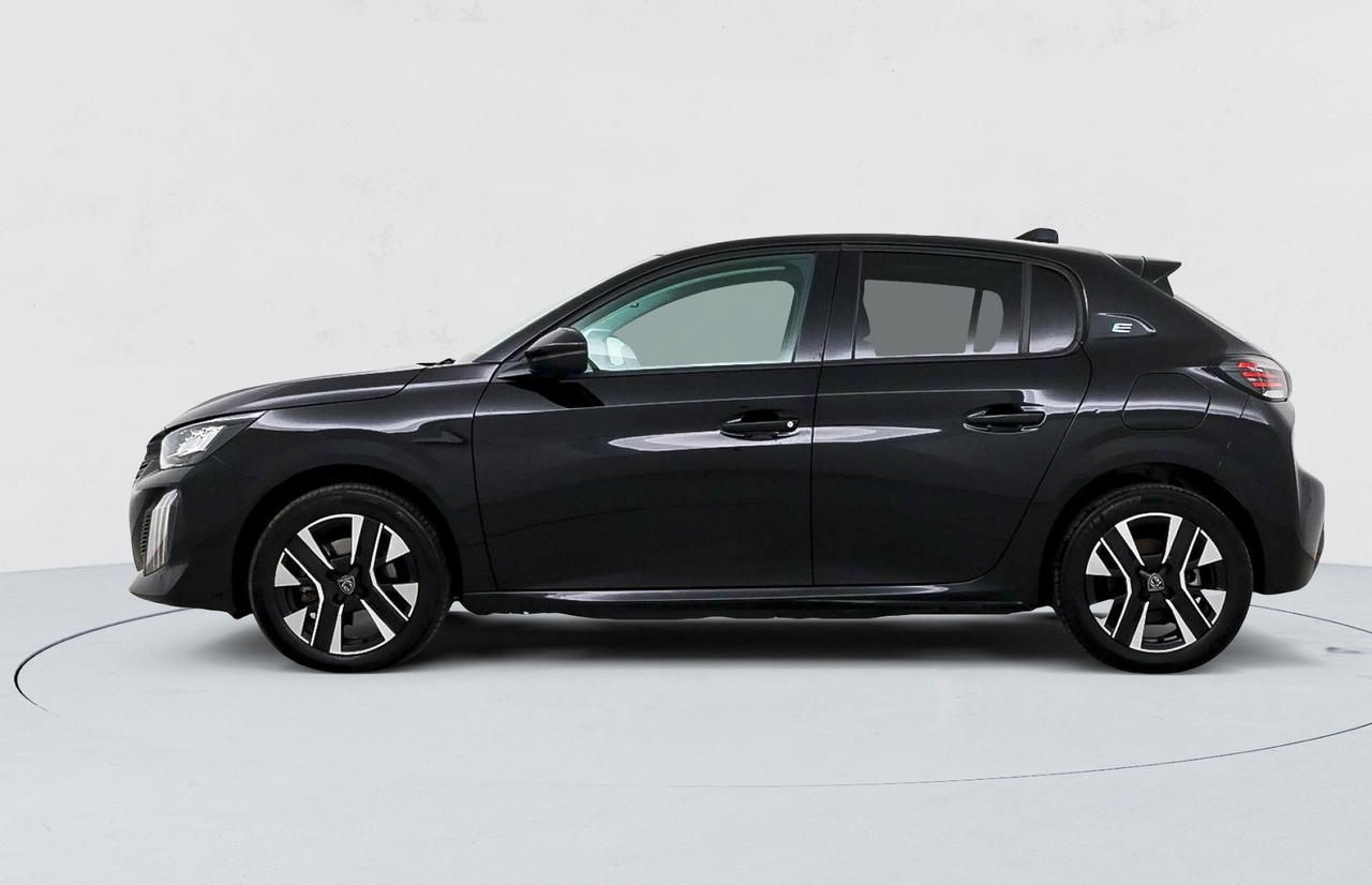 Peugeot 208 — photo 2