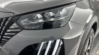 Peugeot 2008 1.2 PureTech 130ch S&S GT EAT8 — photo 29