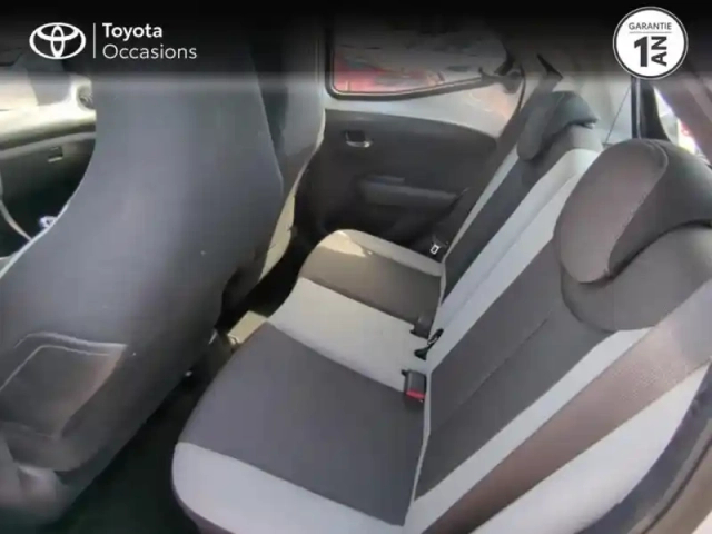Toyota Aygo 1.0 vvt-i 69ch x-play 5p — photo 12