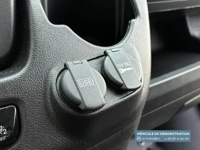 Citroën Jumper fgn 3.5t d l2h2 140 ch manuelle — photo 3