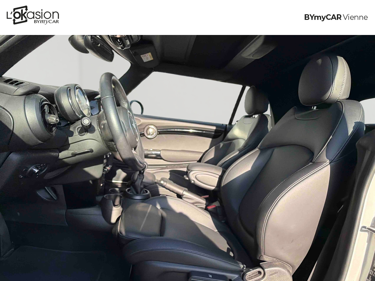 Mini Cabriolet Cooper 136 ch — photo 11
