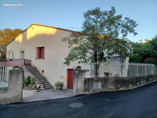 MAISON ANCIENNE 320 000 CRESPIAN GARD 2 Logements + sous-sols voutés AGENCES S'ABSTENIR