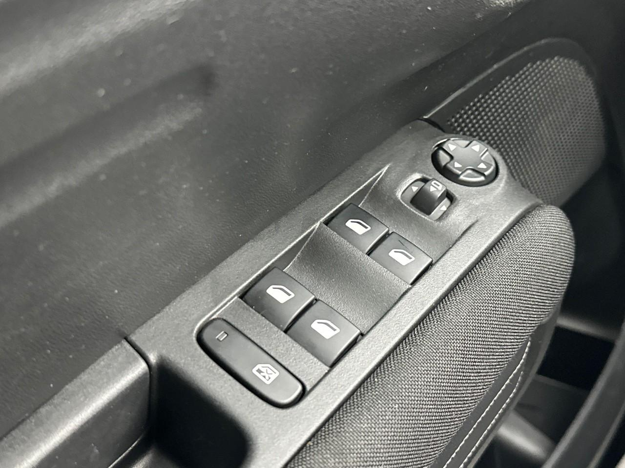 Citroën C3 Aircross puretech 110 s&s bvm6 shine pack — photo 17