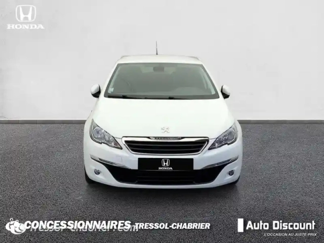 Peugeot 308 sw 1.6 bluehdi 120ch s&amp;s eat6 style — photo 3
