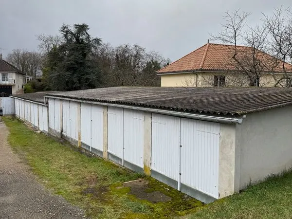 Lots de Garages (box ou parking)
