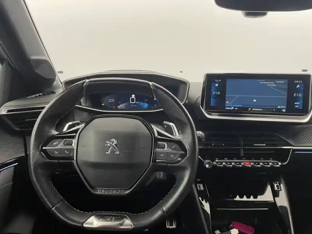 Peugeot 208 puretech 100 s&amp;s eat8 — photo 86