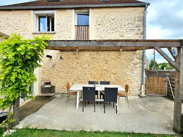 Maison familiale 140 m² - 6 chambres et jardin